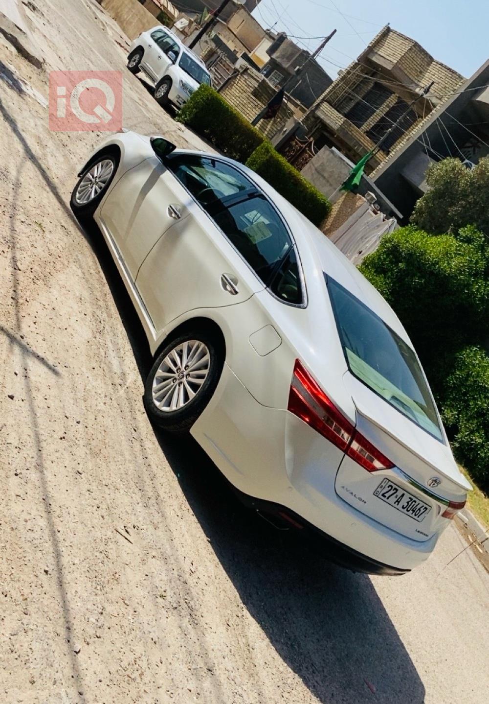 Toyota Avalon